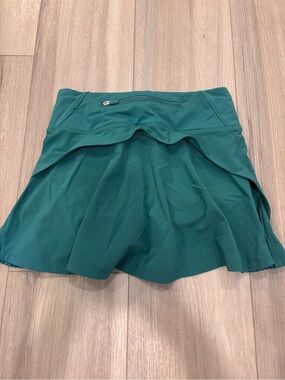lululemon athletica Teal Skort with Back Zip